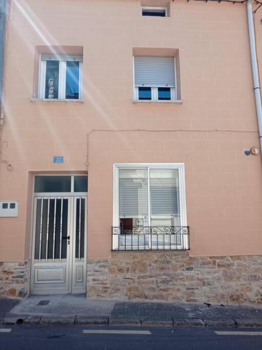 Agradable Casa Antigua Reformada Con Patio Villa Espejon Exterior foto